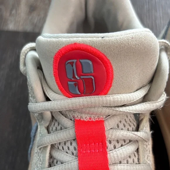 Sabrina 1 Nike Basketball Shoes - Picture 9 of 11